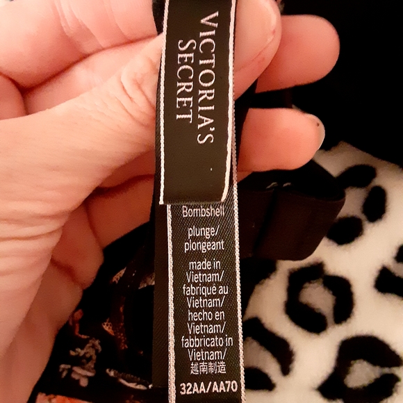 2pc Victoria Secret set - Picture 9 of 14